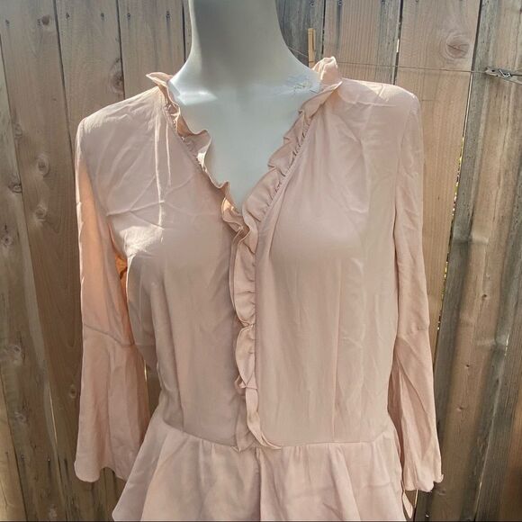 Iris & Ink Ruffled tiered crepe dress size 8 beige pink - Picture 5 of 11